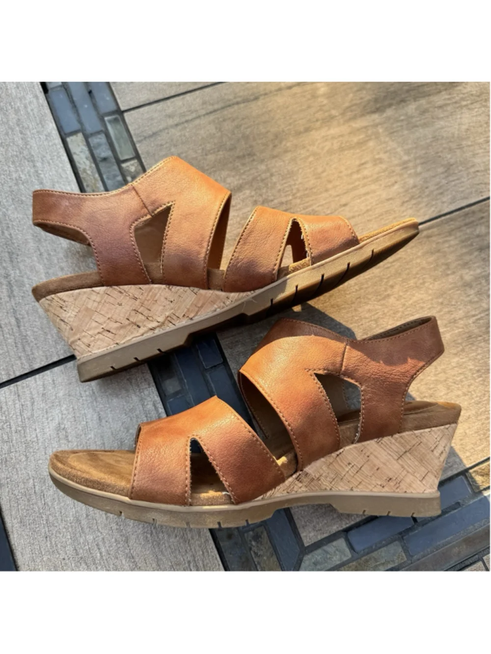 EuroSoft by Sofft Sadra Women's Tan Brown Strappy Wedge Sandals 10 Comfort Shoes